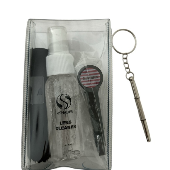 Tom Ford sunglasses case and cleaning kit main image 4